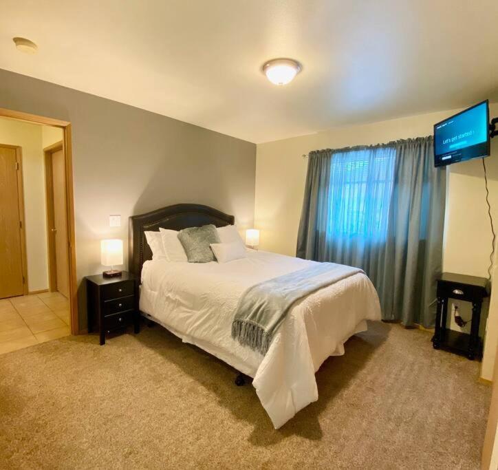 Апартаменты Walk To Downtown Leavenworth * Sleeps 6 + Pets * Ground Level Gem! Экстерьер фото