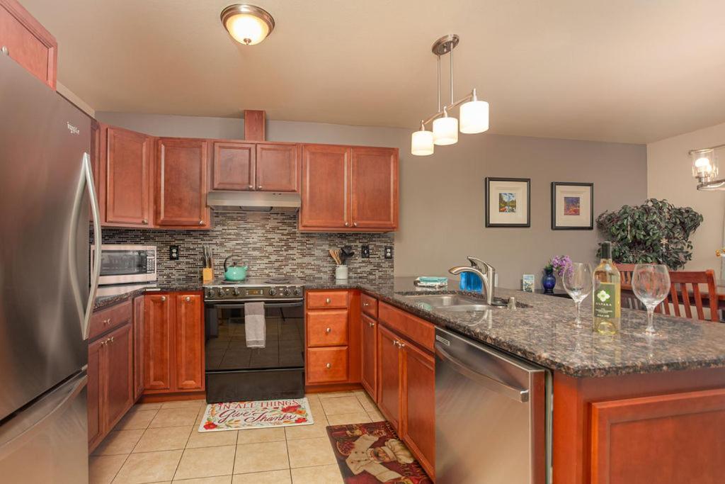 Апартаменты Walk To Downtown Leavenworth * Sleeps 6 + Pets * Ground Level Gem! Экстерьер фото