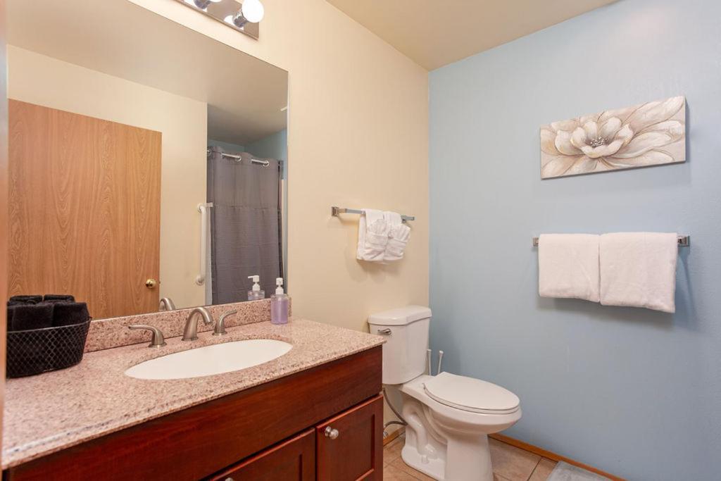 Апартаменты Walk To Downtown Leavenworth * Sleeps 6 + Pets * Ground Level Gem! Экстерьер фото