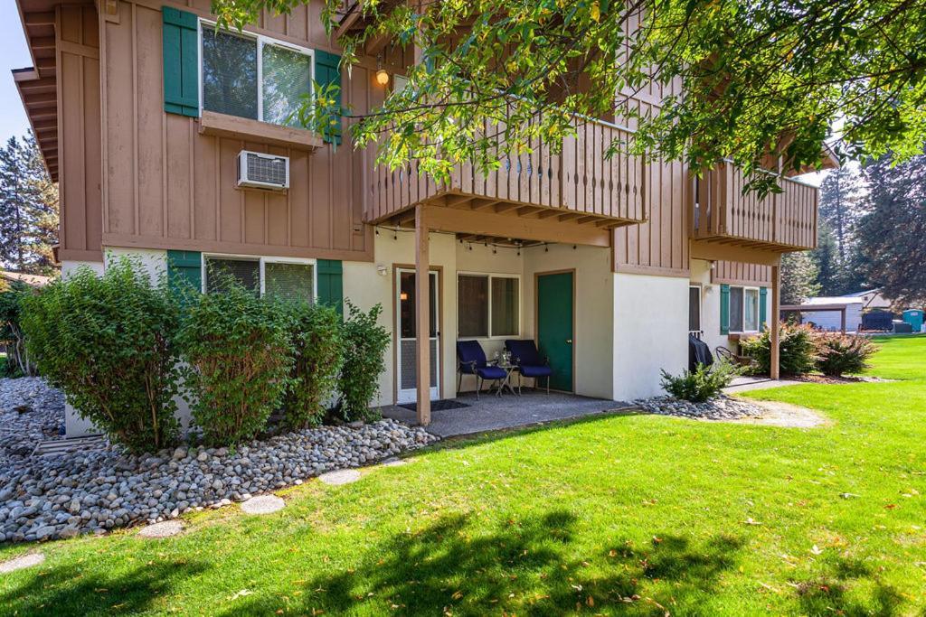 Апартаменты Walk To Downtown Leavenworth * Sleeps 6 + Pets * Ground Level Gem! Экстерьер фото