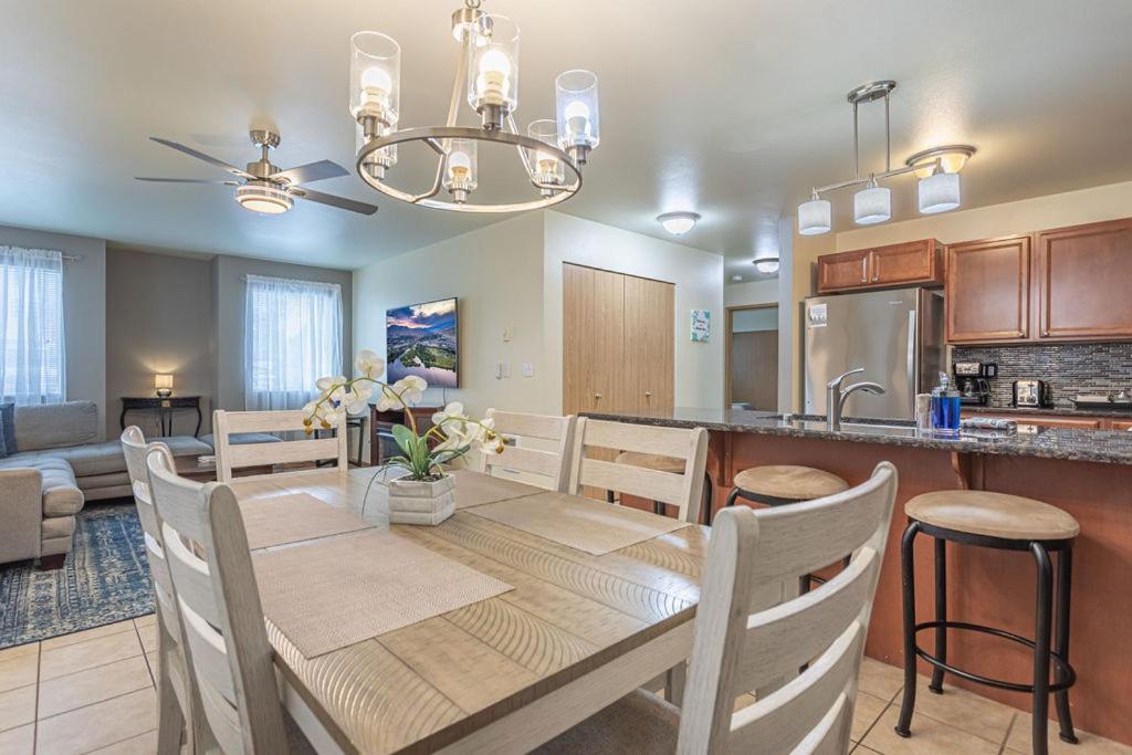 Апартаменты Walk To Downtown Leavenworth * Sleeps 6 + Pets * Ground Level Gem! Экстерьер фото